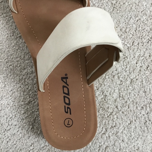 Soda Beige Braided sandals - Picture 2 of 5